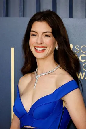 Anne Hathaway OnlyFans Leaked Free Thumbnail Picture - #XCndKgKnre