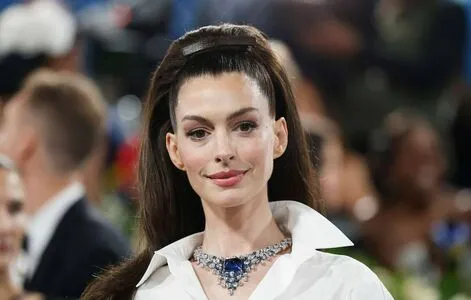Anne Hathaway OnlyFans Leaked Free Thumbnail Picture - #XgAr1o6BQR