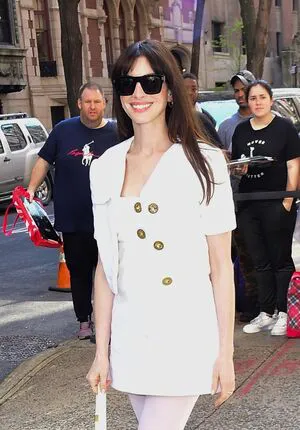 Anne Hathaway OnlyFans Leaked Free Thumbnail Picture - #ZH3guKSKrE