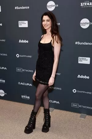 Anne Hathaway OnlyFans Leaked Free Thumbnail Picture - #bJFYJeOoaK