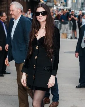 Anne Hathaway OnlyFans Leaked Free Thumbnail Picture - #ch9SyPBvEr