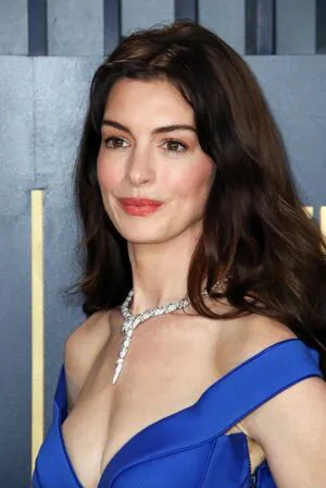 Anne Hathaway OnlyFans Leaked Free Thumbnail Picture - #eWCmkKazcS