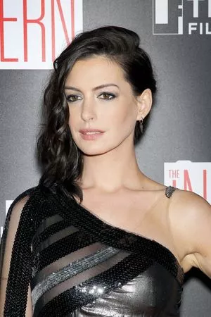 Anne Hathaway OnlyFans Leaked Free Thumbnail Picture - #fQYJ6skAX9