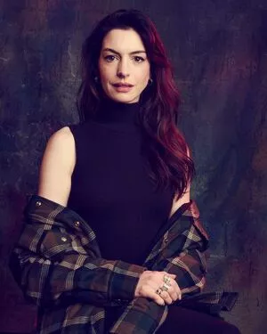 Anne Hathaway OnlyFans Leaked Free Thumbnail Picture - #ihIV7hqROV