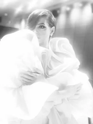 Anne Hathaway OnlyFans Leaked Free Thumbnail Picture - #mP0fSYVIP7