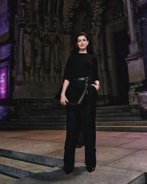 Anne Hathaway OnlyFans Leaked Free Thumbnail Picture - #nPB6Qeu9DS