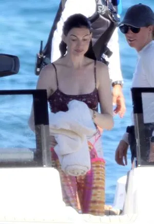 Anne Hathaway OnlyFans Leaked Free Thumbnail Picture - #nvSrKPfL8U