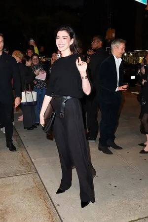 Anne Hathaway OnlyFans Leaked Free Thumbnail Picture - #rS34v1Jgzi