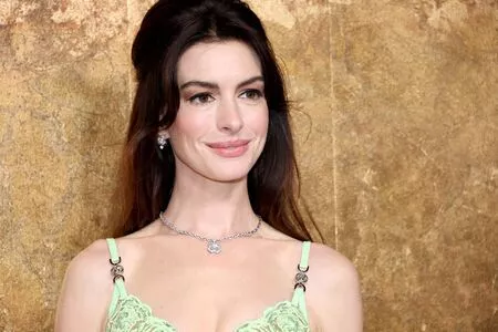 Anne Hathaway OnlyFans Leaked Free Thumbnail Picture - #rWduHTOEK6