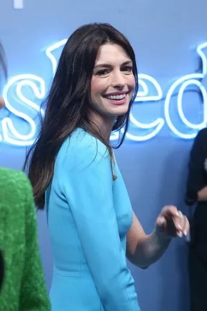 Anne Hathaway OnlyFans Leaked Free Thumbnail Picture - #v3yNhdEttn