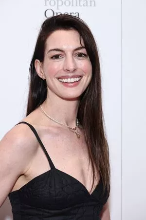 Anne Hathaway OnlyFans Leaked Free Thumbnail Picture - #vStIgF33V8