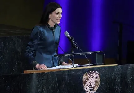 Anne Hathaway OnlyFans Leaked Free Thumbnail Picture - #vdxTbLhp3G