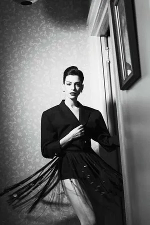 Anne Hathaway OnlyFans Leaked Free Thumbnail Picture - #x71bbFrTlU