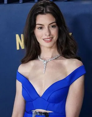 Anne Hathaway OnlyFans Leaked Free Thumbnail Picture - #xYiLdqksfd