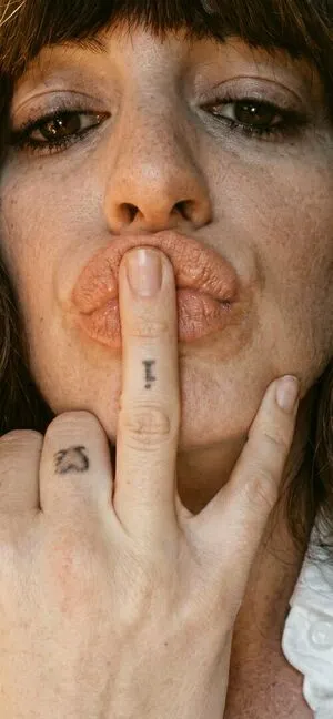 Anne Hathaway OnlyFans Leaked Free Thumbnail Picture - #ytnw7h4mox