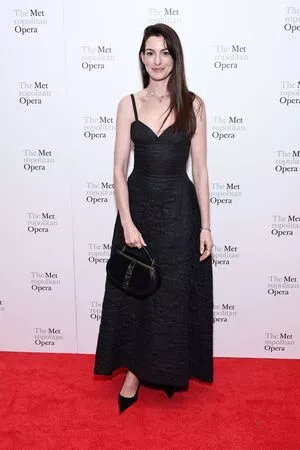 Anne Hathaway OnlyFans Leaked Free Thumbnail Picture - #zhpx4Vur32