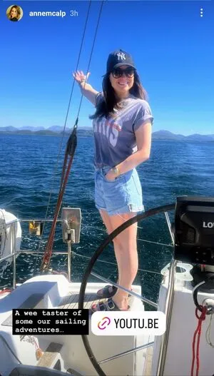Anne Lundon OnlyFans Leaked Free Thumbnail Picture - #F4gBTDCBcc