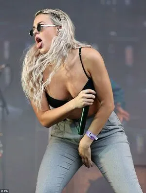 Anne Marie OnlyFans Leaked Free Thumbnail Picture - #YWw3uvT7Rn