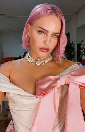 Anne Marie OnlyFans Leaked Free Thumbnail Picture - #YipCJnvoj4