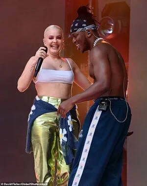 Anne Marie OnlyFans Leaked Free Thumbnail Picture - #kWbIXAQzZp