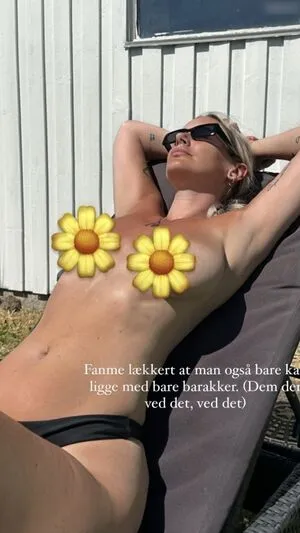 Anne Pedersen OnlyFans Leaked Free Thumbnail Picture - #163Ye005AK