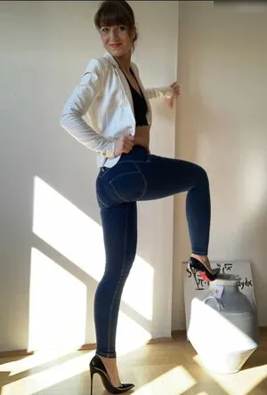 Anne Werner OnlyFans Leaked Free Thumbnail Picture - #QCRgHW6D5N