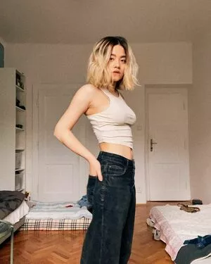 Anne Whisper OnlyFans Leaked Free Thumbnail Picture - #AB1Ifz1GW7
