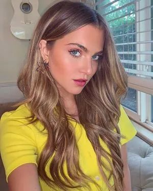 Anne Winters OnlyFans Leaked Free Thumbnail Picture - #3sUrGN5Mge