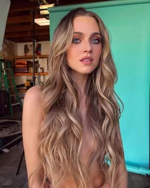 Anne Winters OnlyFans Leaked Free Thumbnail Picture - #4q2ncF5o0O