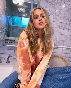 Anne Winters OnlyFans Leaked Free Thumbnail Picture - #EezMxIqkzV