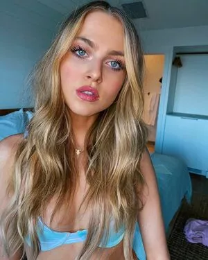 Anne Winters OnlyFans Leaked Free Thumbnail Picture - #FD9Z5OzL1s