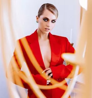 Anne Winters OnlyFans Leaked Free Thumbnail Picture - #OSLKgc0TA6