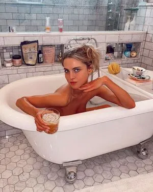 Anne Winters OnlyFans Leaked Free Thumbnail Picture - #Q5Fe4txLyw