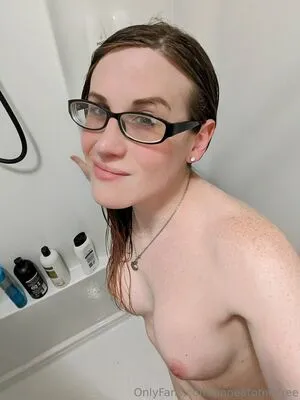 Anneatomicfree OnlyFans Leaked Free Thumbnail Picture - #5lNekGcKTy