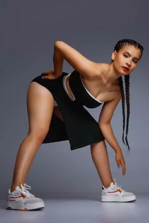 Annedixie OnlyFans Leaked Free Thumbnail Picture - #dopboF8cXO