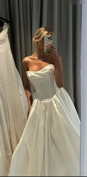 Annelisewestt OnlyFans Leaked Free Thumbnail Picture - #vC4if8fcjA