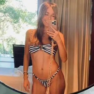 Annemarie Carpendale OnlyFans Leaked Free Thumbnail Picture - #d9yI2fLPtD