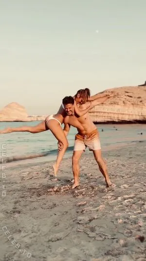 Annemarie Carpendale OnlyFans Leaked Free Thumbnail Picture - #v0JokZrXA8