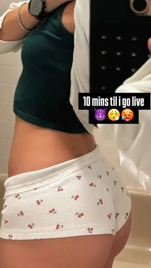 AnneMarie Morin OnlyFans Leaked Free Thumbnail Picture - #abNVzYL2sj