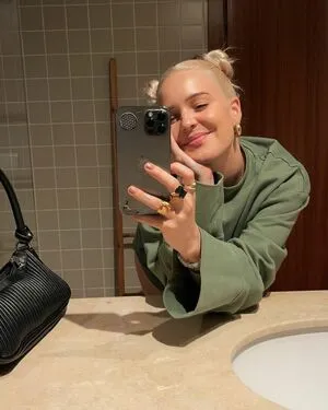 Annemarie OnlyFans Leaked Free Thumbnail Picture - #5qTdZnp42Q