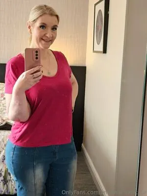 Annemarieontour OnlyFans Leaked Free Thumbnail Picture - #V43cCKnJUE