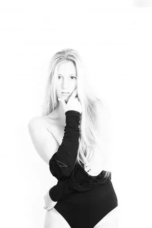 Annesophie Linn OnlyFans Leaked Free Thumbnail Picture - #evCVU8EqAU