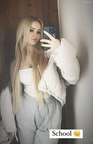 Annewendel OnlyFans Leaked Free Thumbnail Picture - #PNSakoxcGS