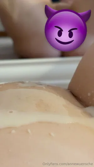 Annewuensche OnlyFans Leaked Free Thumbnail Picture - #1Jqm8w0WgB