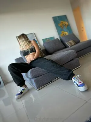 Anngianine OnlyFans Leaked Free Thumbnail Picture - #xyfeJ0mcI7