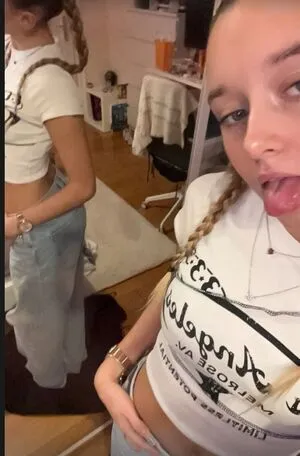 Annichen OnlyFans Leaked Free Thumbnail Picture - #CRgvx4zM9b