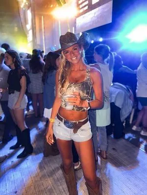 Annie Agar OnlyFans Leaked Free Thumbnail Picture - #etflgPhBTo
