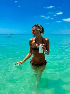 Annie Agar OnlyFans Leaked Free Thumbnail Picture - #j9kJClnX4k