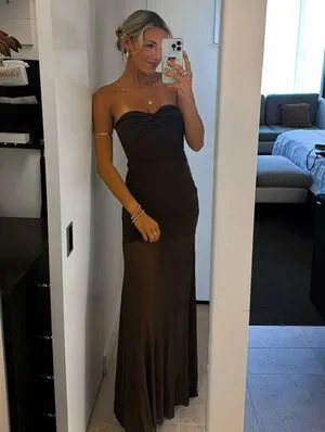 Annie Agar OnlyFans Leaked Free Thumbnail Picture - #phMGq19YD2