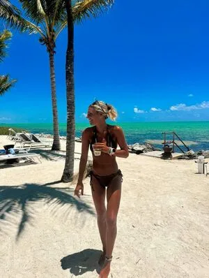 Annie Agar OnlyFans Leaked Free Thumbnail Picture - #qIN77MMDde